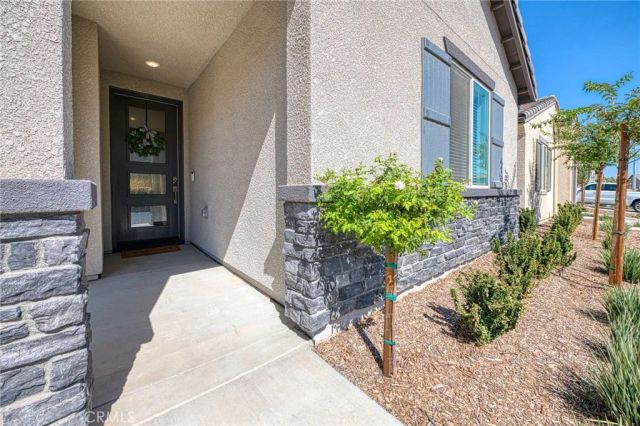1523 Bloom Ln, Clovis, CA 93619