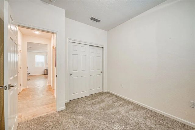 1523 Bloom Ln, Clovis, CA 93619