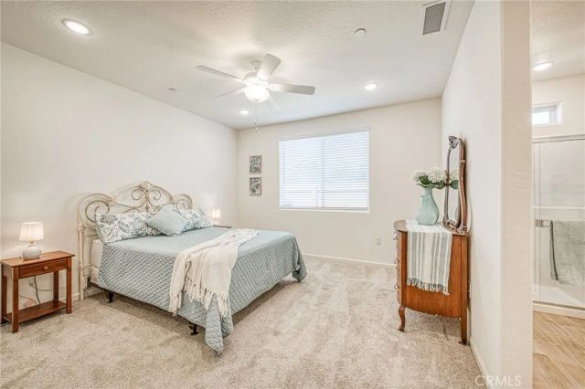 1523 Bloom Ln, Clovis, CA 93619
