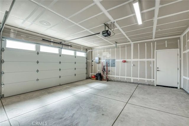 1523 Bloom Ln, Clovis, CA 93619