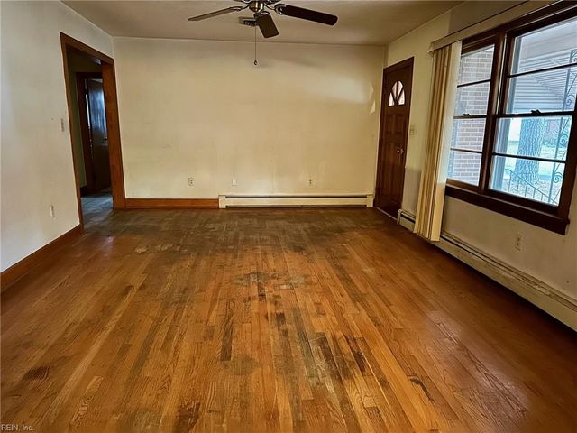 708 Maryland AVE, Suffolk, VA 23434