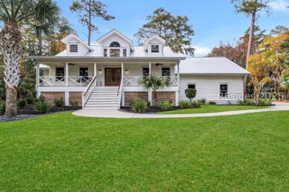 18 Belfair Point Dr, Bluffton, SC 29910