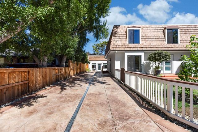 1018 Ovejas Ave, Davis, CA 95616