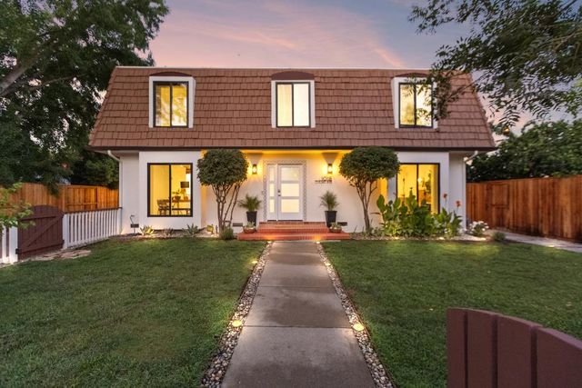 1018 Ovejas Ave, Davis, CA 95616