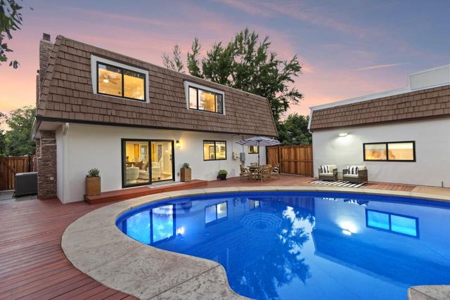 1018 Ovejas Ave, Davis, CA 95616