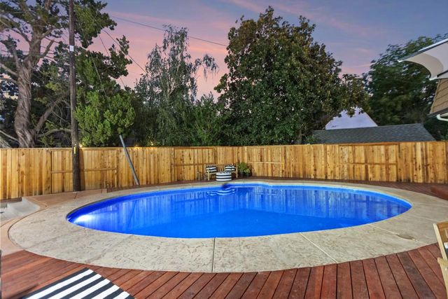 1018 Ovejas Ave, Davis, CA 95616