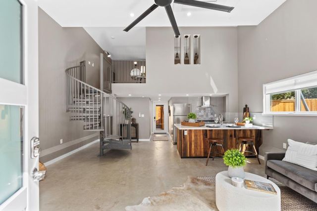 1018 Ovejas Ave, Davis, CA 95616