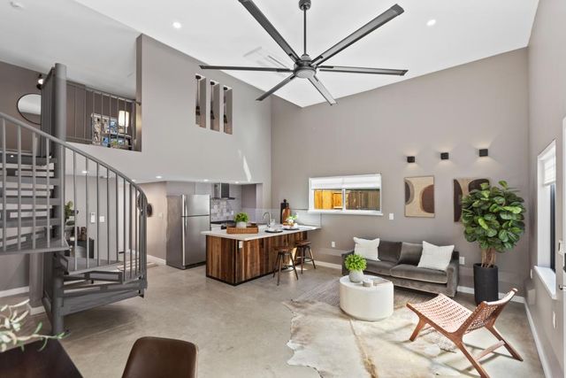 1018 Ovejas Ave, Davis, CA 95616