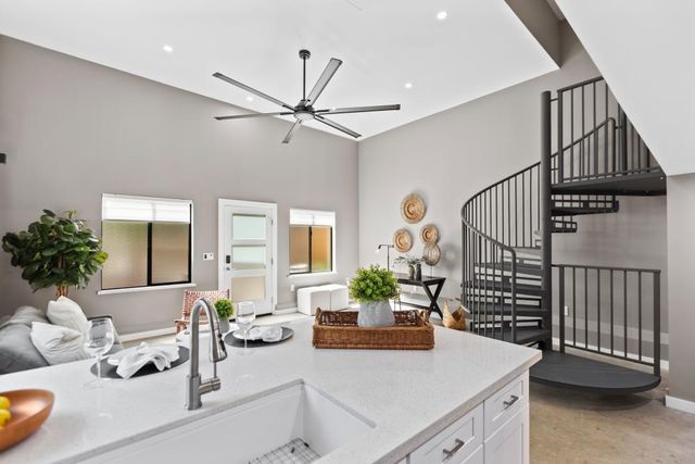 1018 Ovejas Ave, Davis, CA 95616