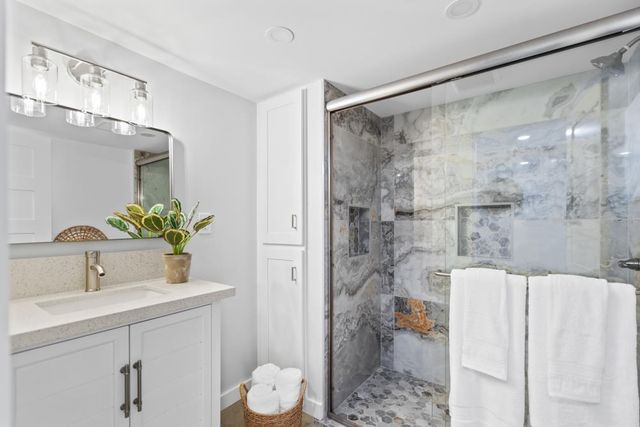 1018 Ovejas Ave, Davis, CA 95616