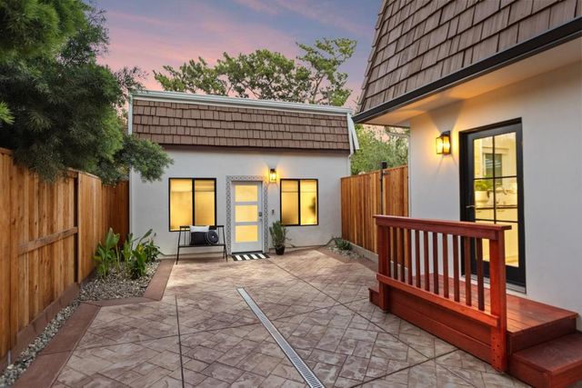 1018 Ovejas Ave, Davis, CA 95616