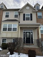616 PETERSBURG RD #122, Lancaster, PA 17601