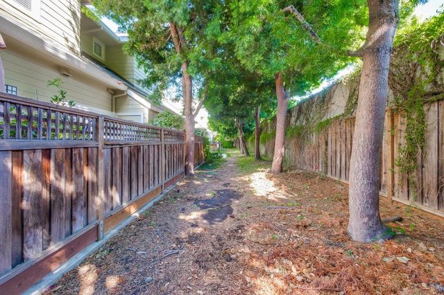 773 Bryn Mawr Court 51, Mountain View, CA 94043