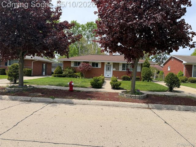 9001 Shannon Drive, Sterling Heights, MI 48314
