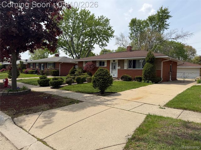9001 Shannon Drive, Sterling Heights, MI 48314