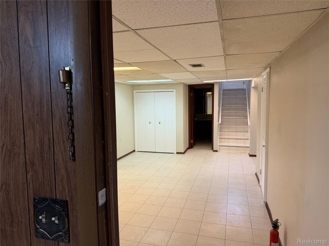 9001 Shannon Drive, Sterling Heights, MI 48314