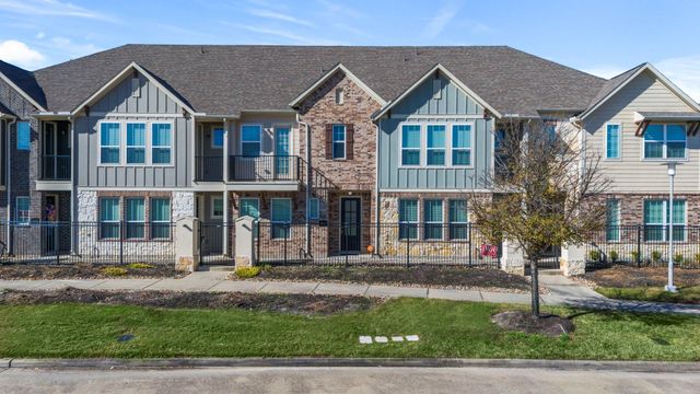 9443 Towne Lake Parkway, Cypress, TX 77433