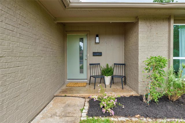 2301 Village CIR, Austin, TX 78745