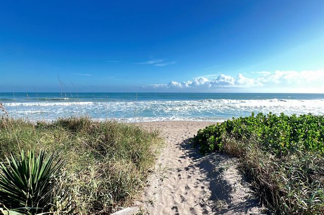 3541 NE Ocean Boulevard NE 15, Jensen Beach, FL 34957