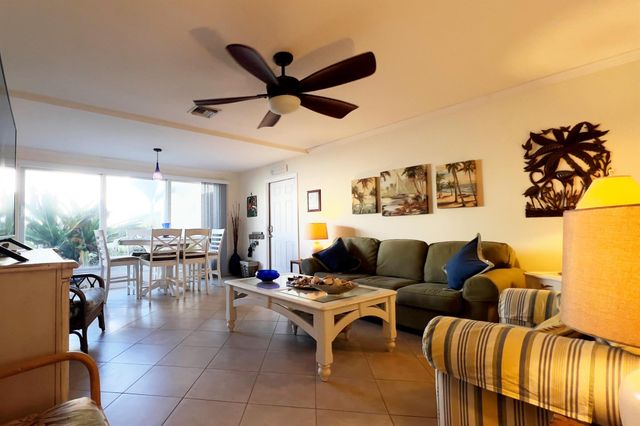 3541 NE Ocean Boulevard NE 15, Jensen Beach, FL 34957