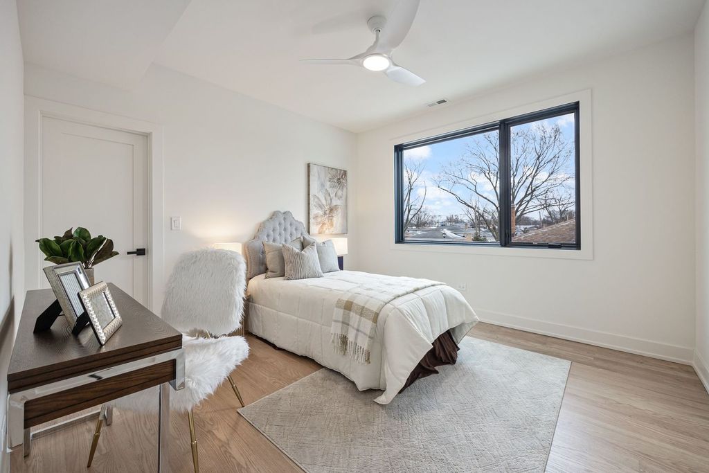 property-img