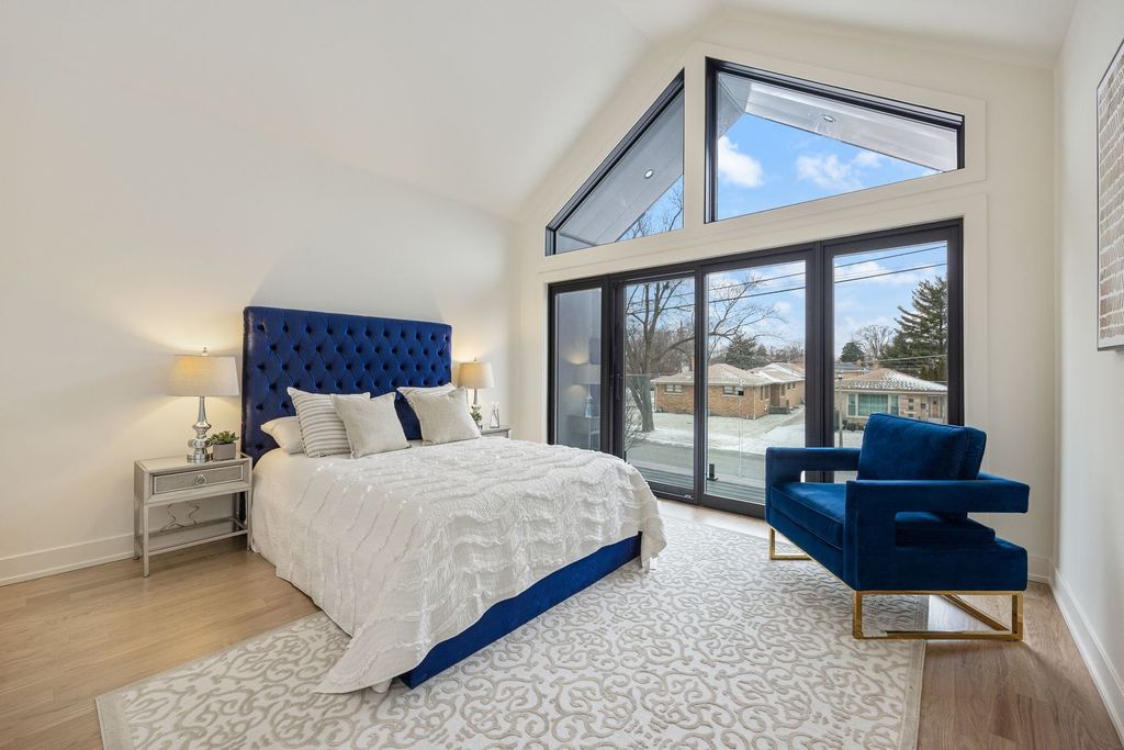 property-img