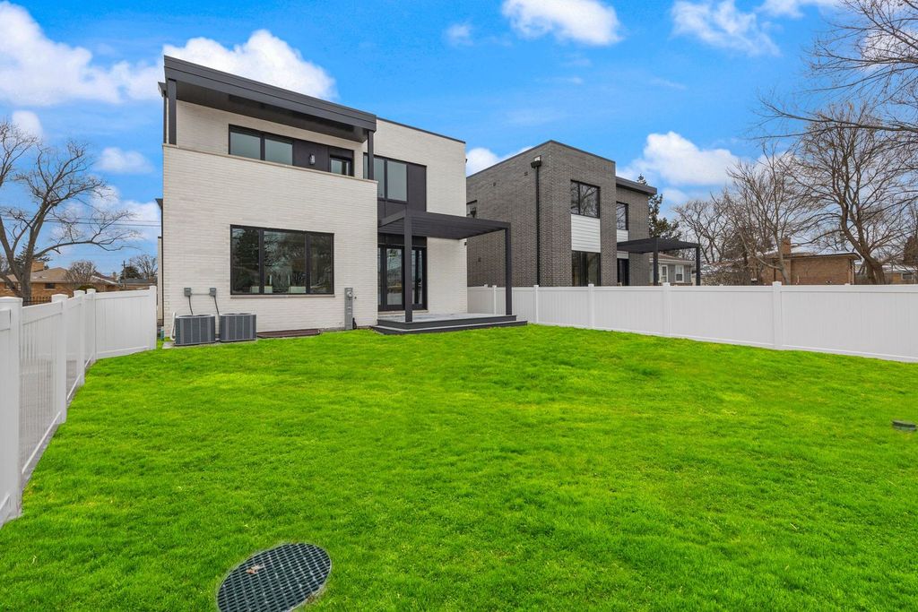 property-img