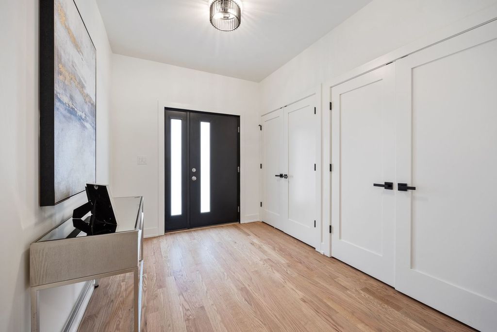 property-img