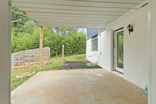 47 Westover RD, Rocky Mount, VA 24151