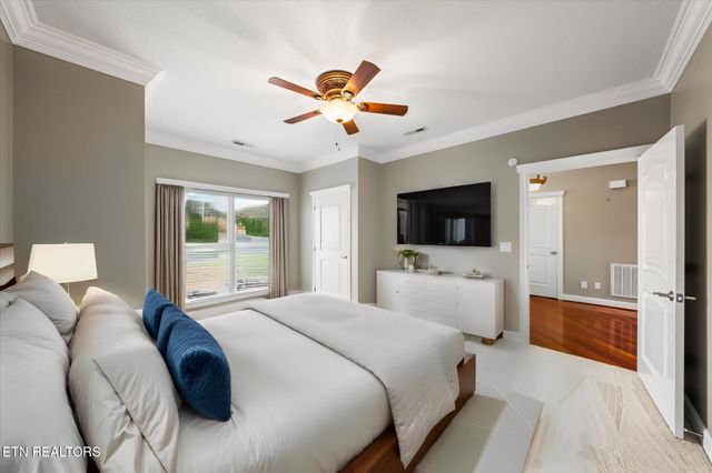 1811 Jordans Creek Way, Sevierville, TN 37876