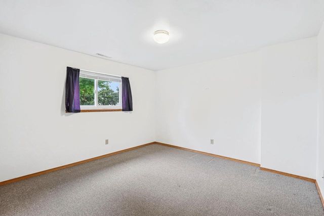 941 Vista Ridge Drive, Mount Horeb, WI 53572