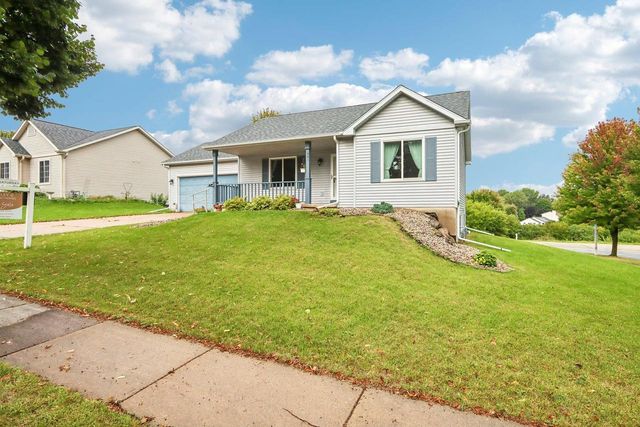 941 Vista Ridge Drive, Mount Horeb, WI 53572