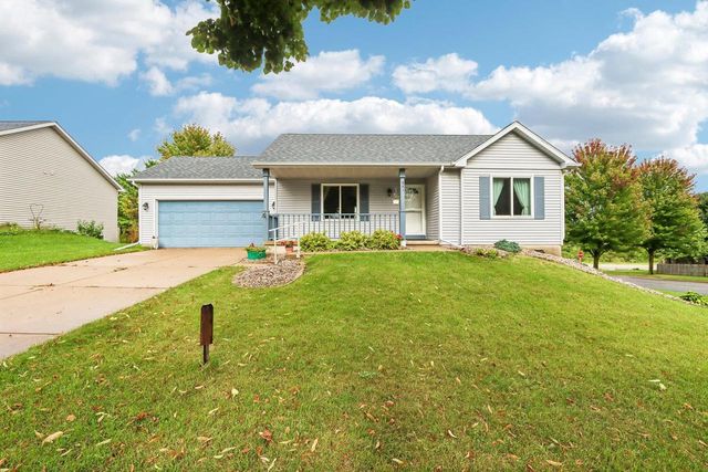 941 Vista Ridge Drive, Mount Horeb, WI 53572