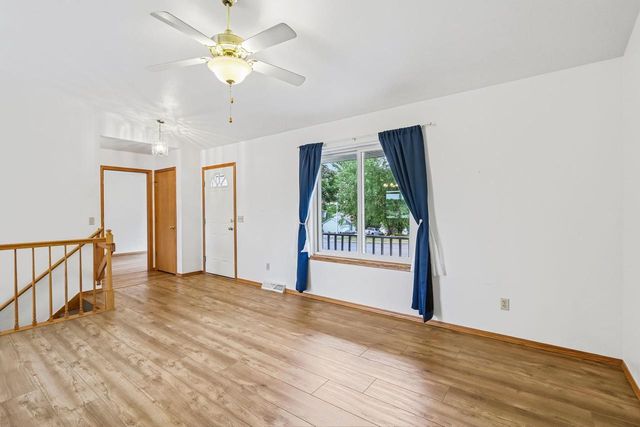 941 Vista Ridge Drive, Mount Horeb, WI 53572