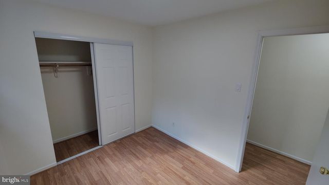 6 BUTTONWOOD RD, Voorhees, NJ 08043