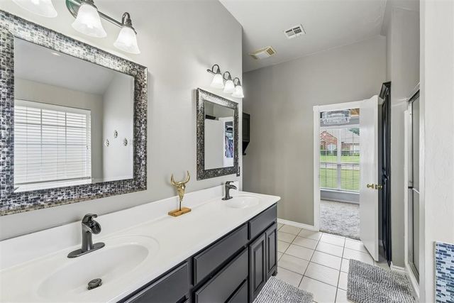 320 Paxton Court, Norman, OK 73069