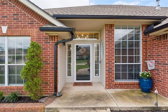 320 Paxton Court, Norman, OK 73069