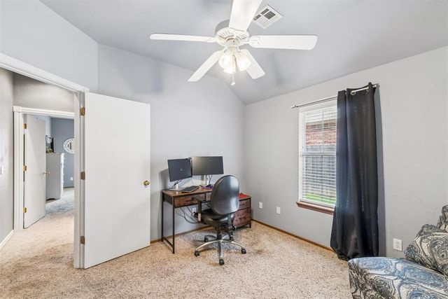 320 Paxton Court, Norman, OK 73069