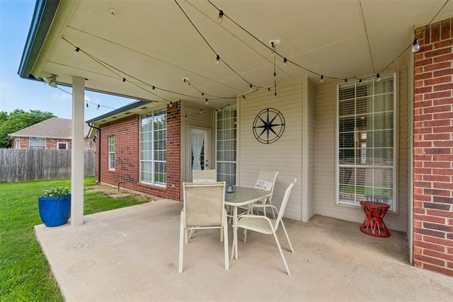 320 Paxton Court, Norman, OK 73069