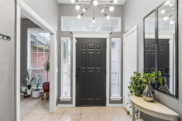 320 Paxton Court, Norman, OK 73069