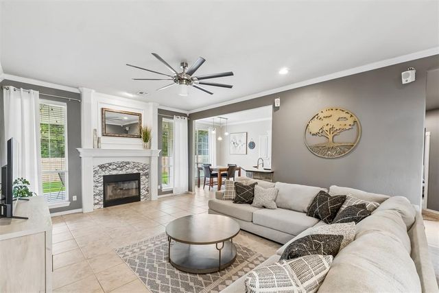 320 Paxton Court, Norman, OK 73069