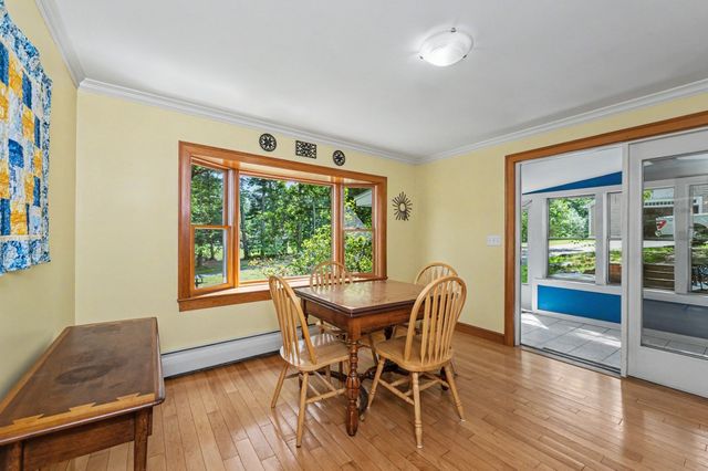 131 Main St, Chelmsford, MA 01863