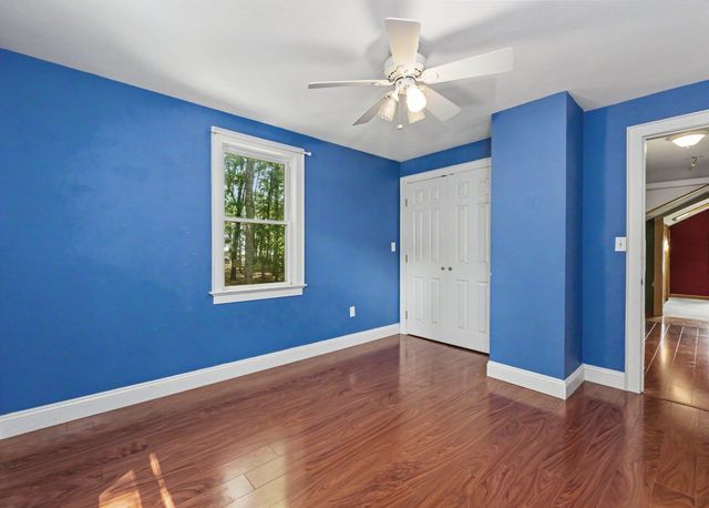 131 Main St, Chelmsford, MA 01863