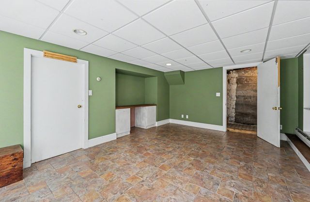 131 Main St, Chelmsford, MA 01863