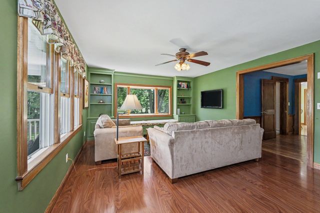 131 Main St, Chelmsford, MA 01863