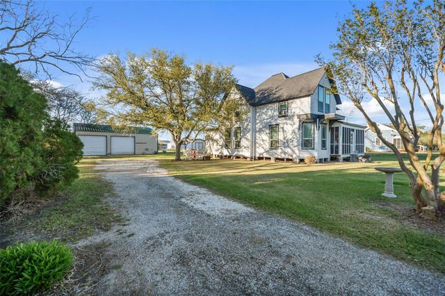409 Lewis Street, Matagorda, TX 77414
