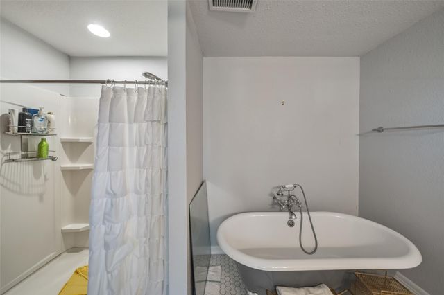 409 Lewis Street, Matagorda, TX 77414