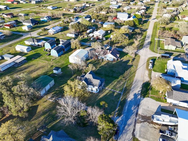 409 Lewis Street, Matagorda, TX 77414