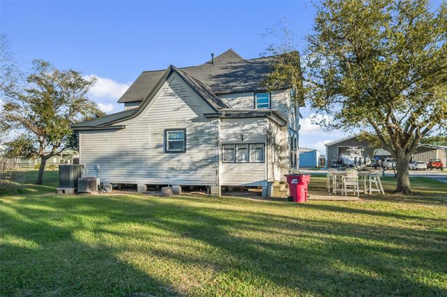 409 Lewis Street, Matagorda, TX 77414
