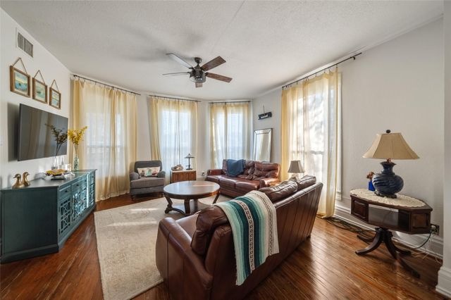 409 Lewis Street, Matagorda, TX 77414